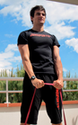Exercice avec un elastic détendu